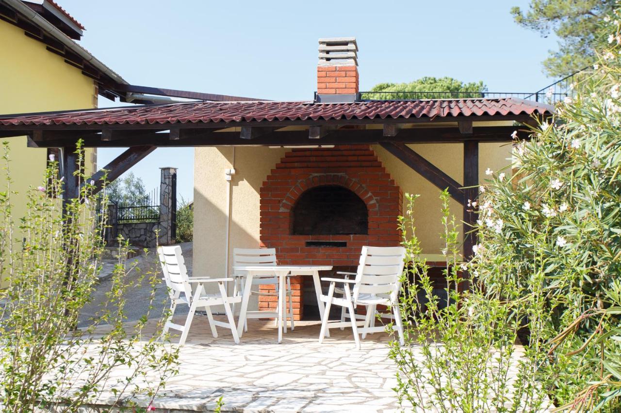Suntime Apartment Τίβατ Εξωτερικό φωτογραφία