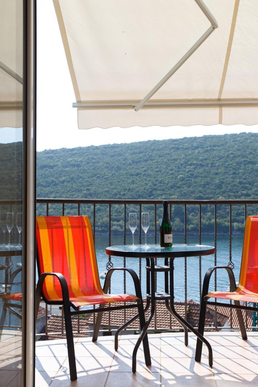 Suntime Apartment Τίβατ Εξωτερικό φωτογραφία