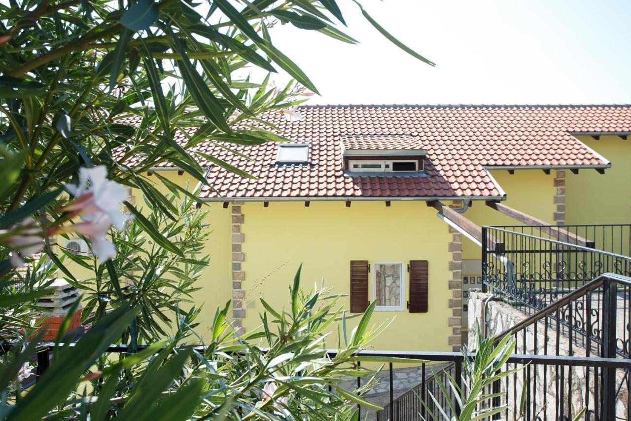 Suntime Apartment Τίβατ Εξωτερικό φωτογραφία